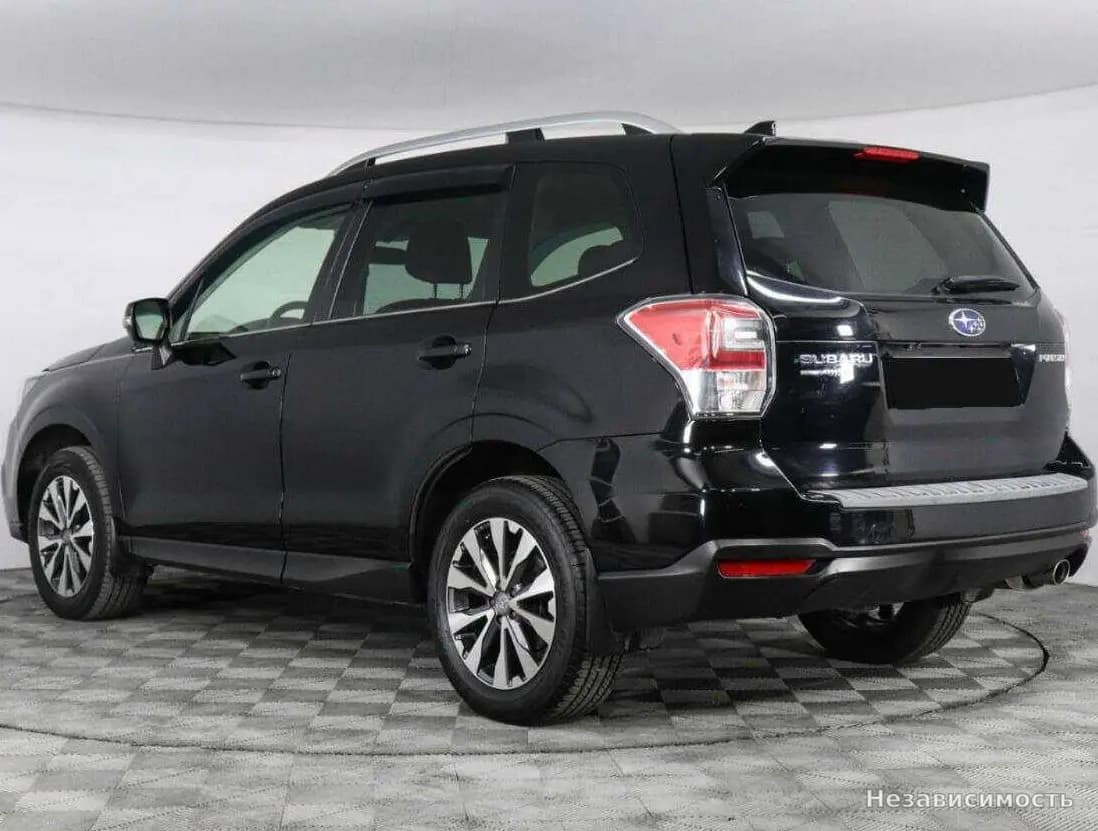 Subaru Forester 2017 с пробегом — фото 6