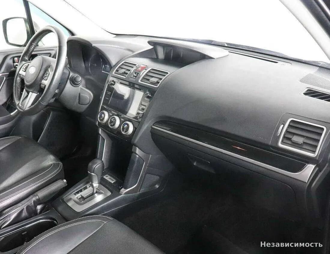 Subaru Forester 2017 с пробегом — фото 9