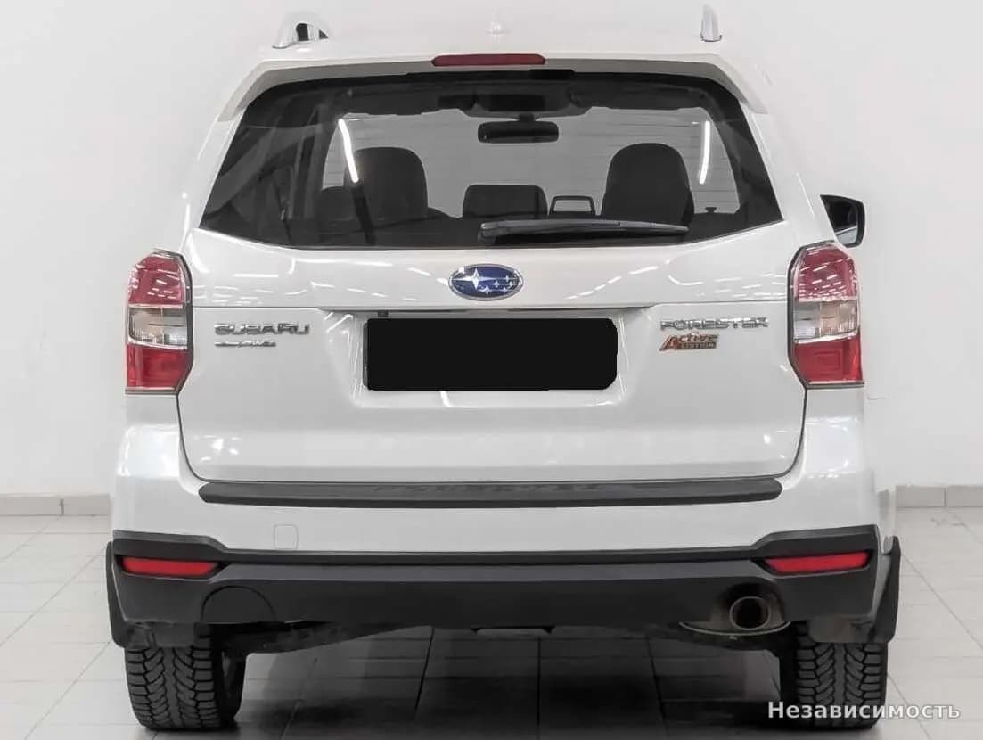 Subaru Forester 2015 с пробегом — фото 6