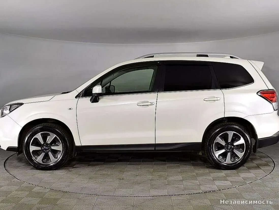 Subaru Forester 2018 с пробегом — фото 6