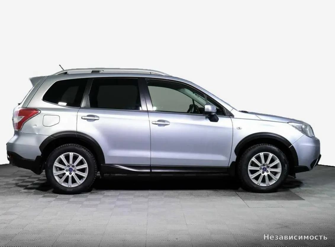 Subaru Forester 2014 с пробегом — фото 4