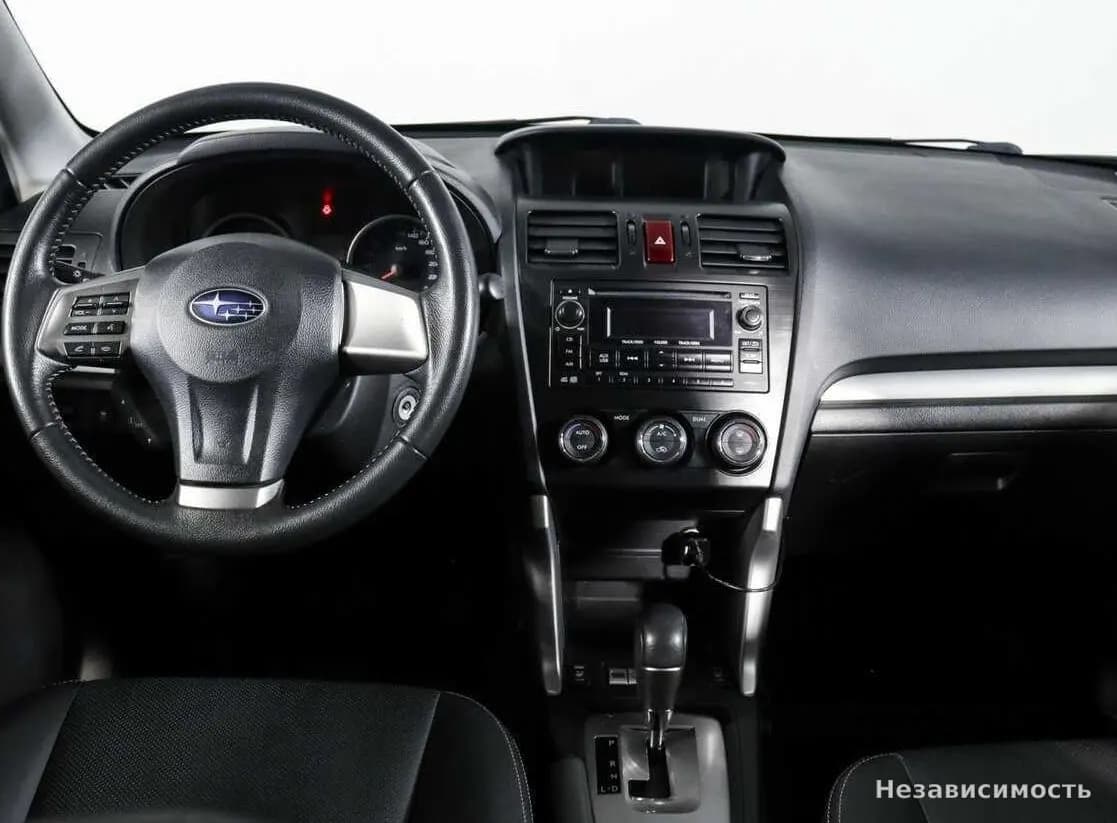 Subaru Forester 2014 с пробегом — фото 9