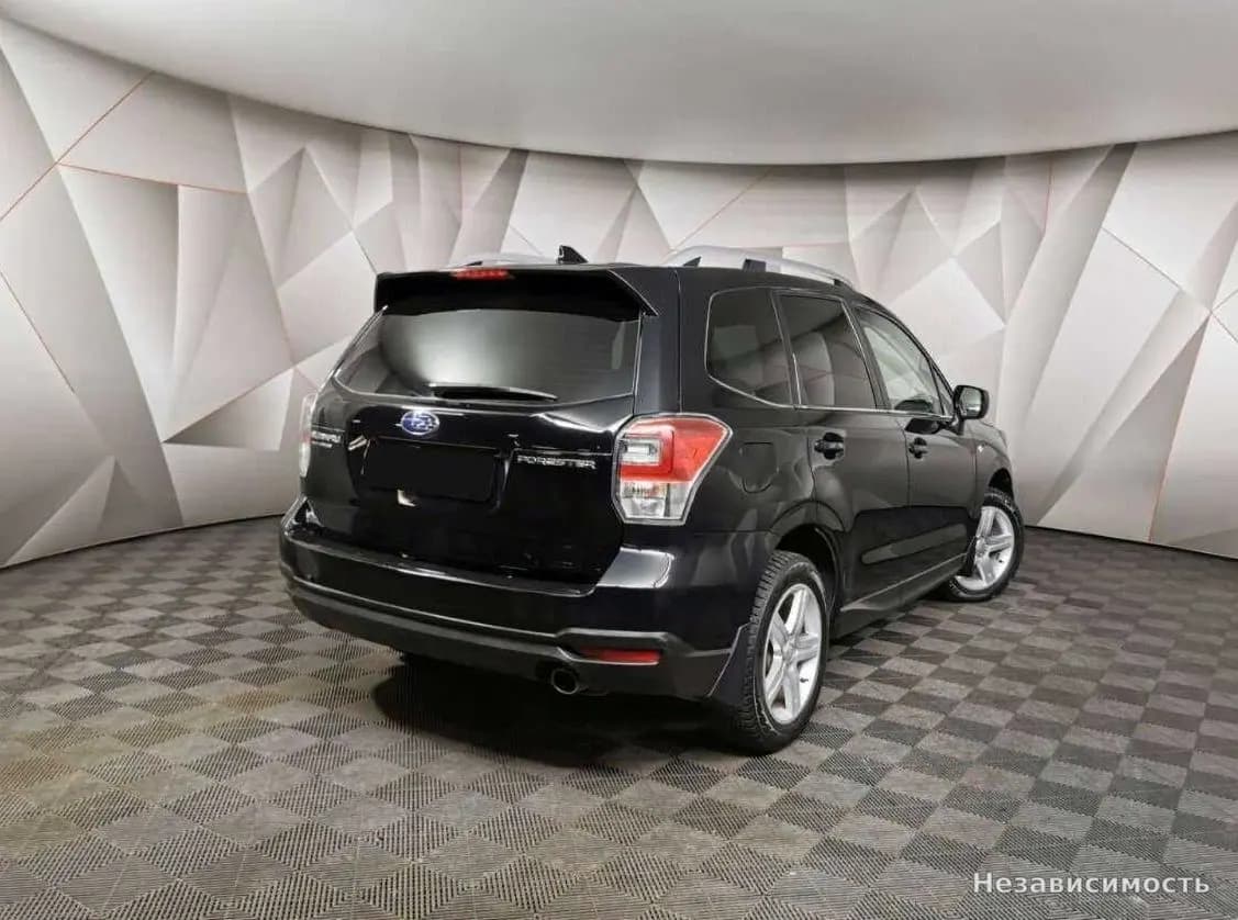 Subaru Forester 2016 с пробегом — фото 2