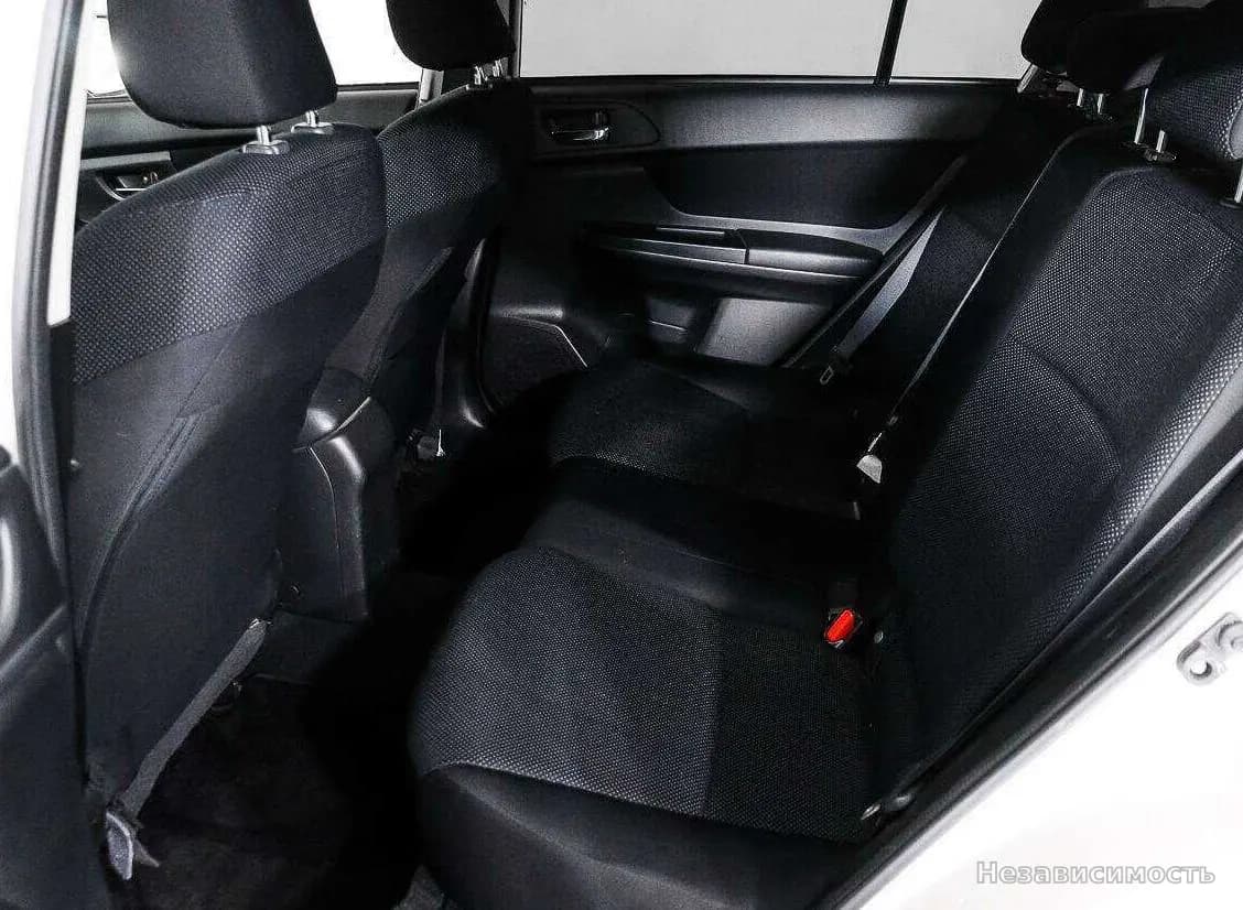 Subaru Impreza 2012 с пробегом — фото 10
