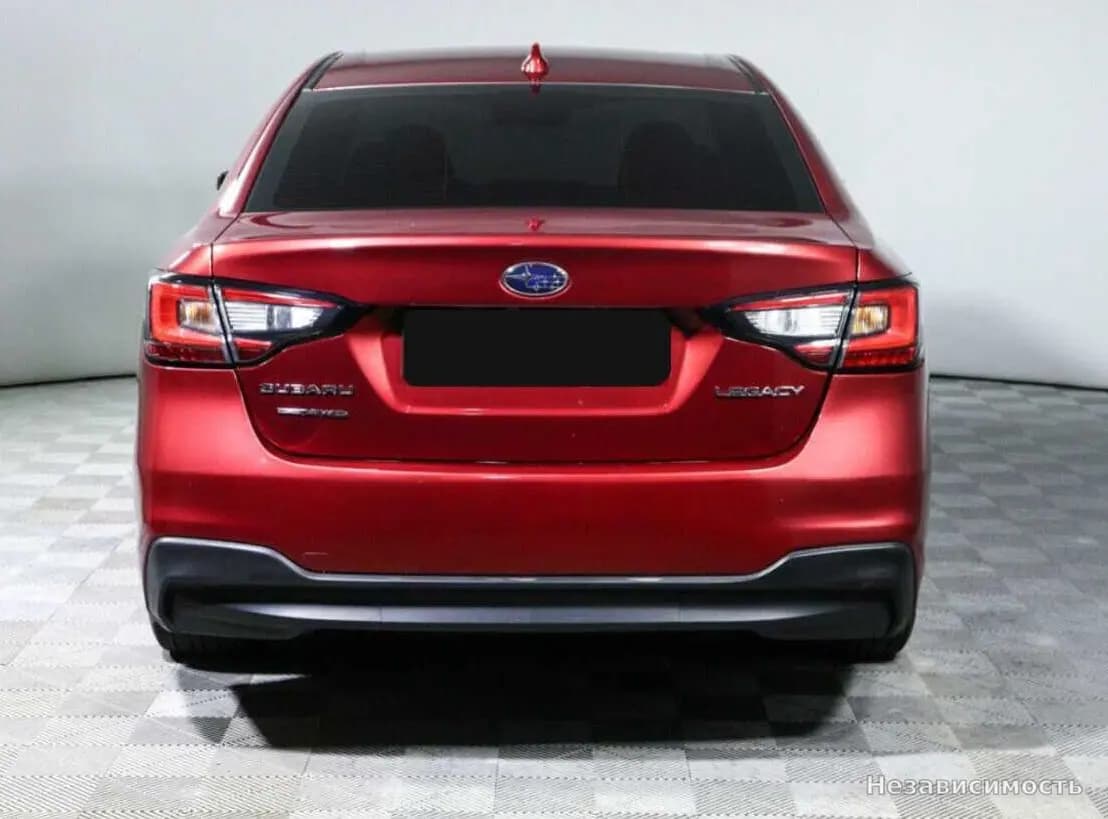 Subaru Legacy 2020 с пробегом — фото 5