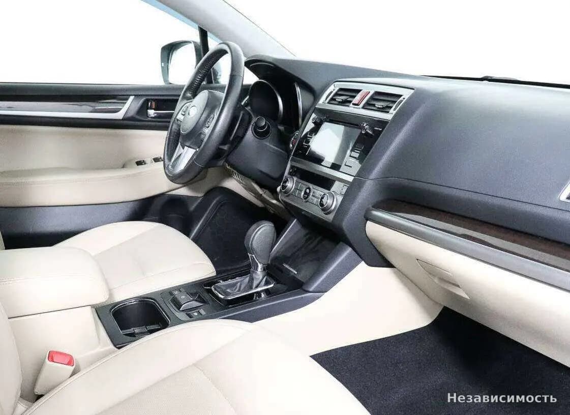 Subaru Outback 2017 с пробегом — фото 7