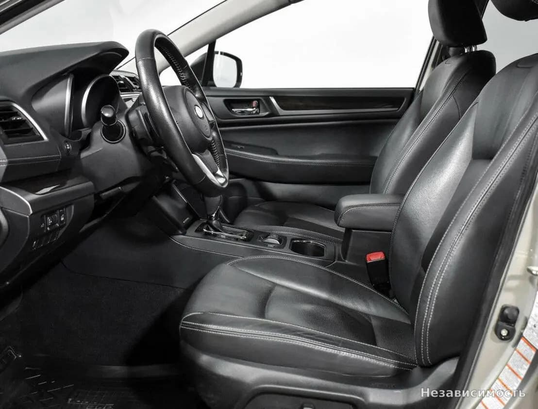 Subaru Outback 2018 с пробегом — фото 10