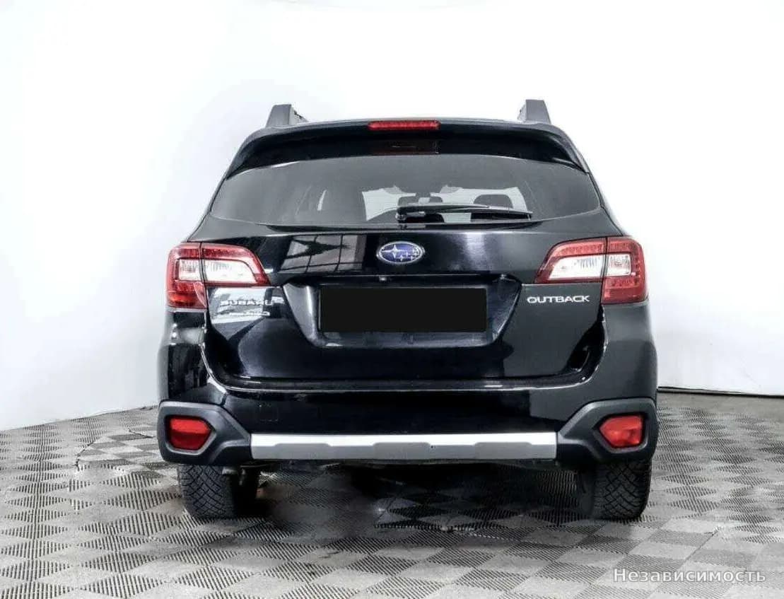 Subaru Outback 2017 с пробегом — фото 5