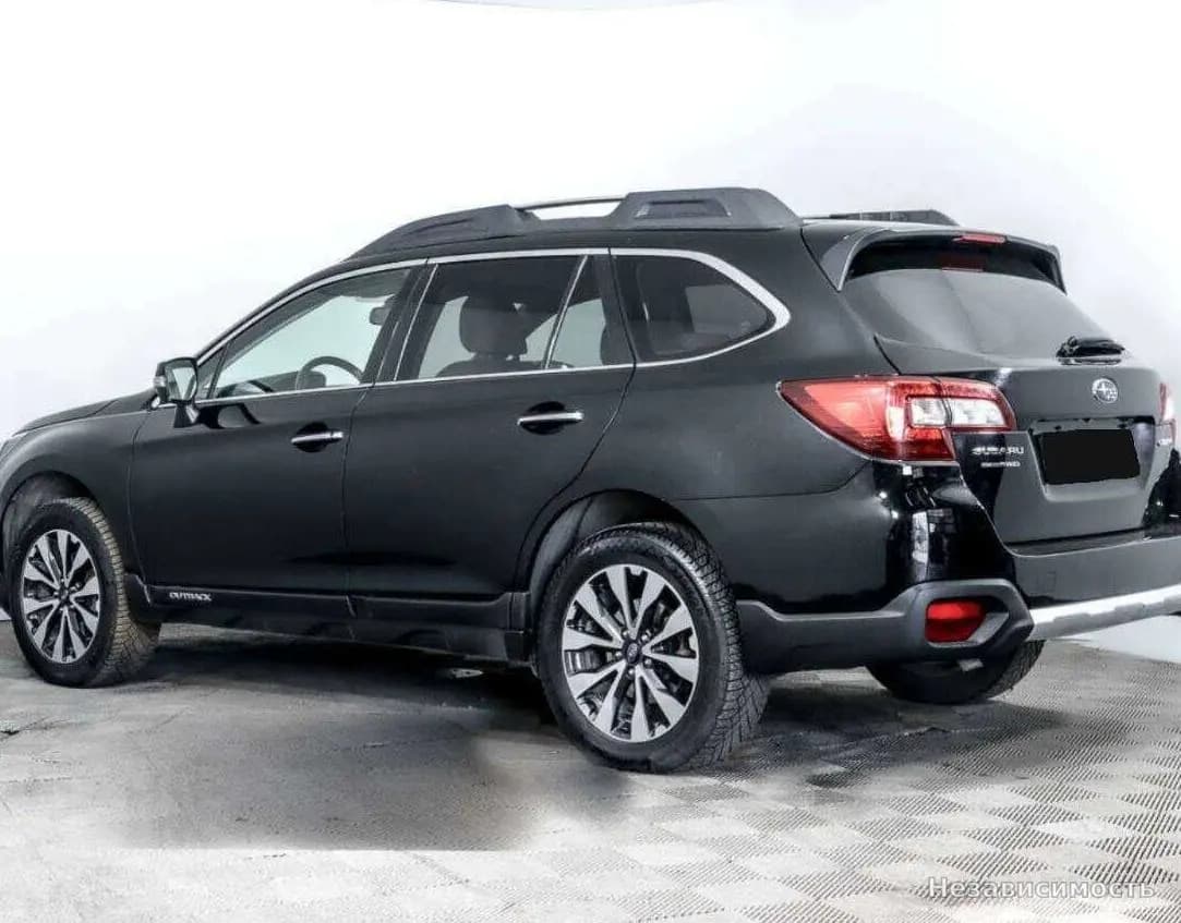Subaru Outback 2017 с пробегом — фото 6
