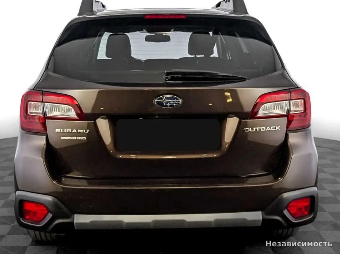 Subaru Outback 2017 с пробегом — фото 6
