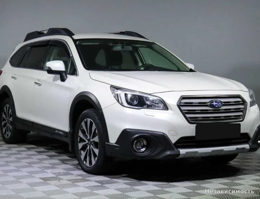 Subaru Outback 2015 с пробегом — фото 3