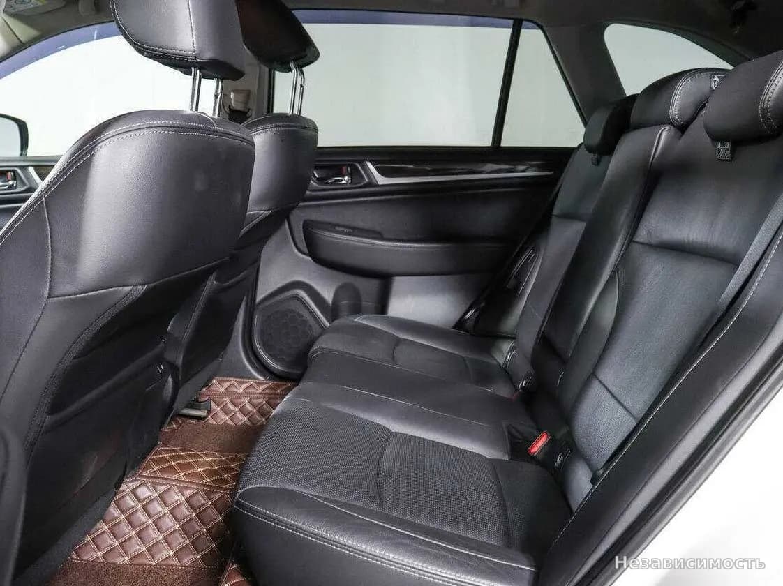 Subaru Outback 2015 с пробегом — фото 8