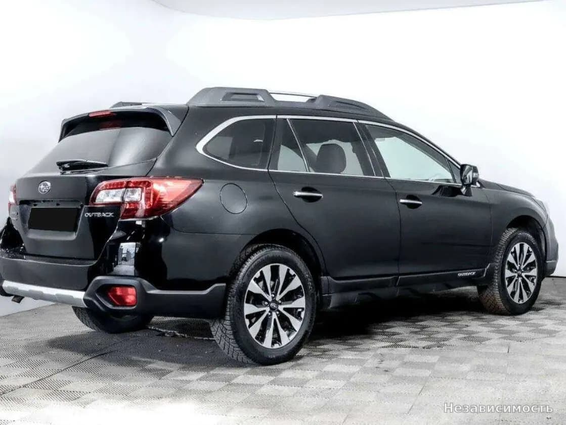 Subaru Outback 2017 с пробегом — фото 4