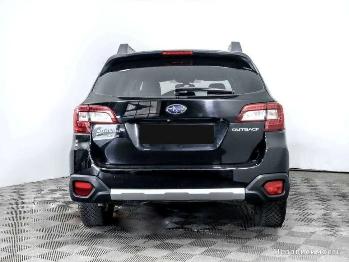 Subaru Outback 2017 с пробегом — фото 5