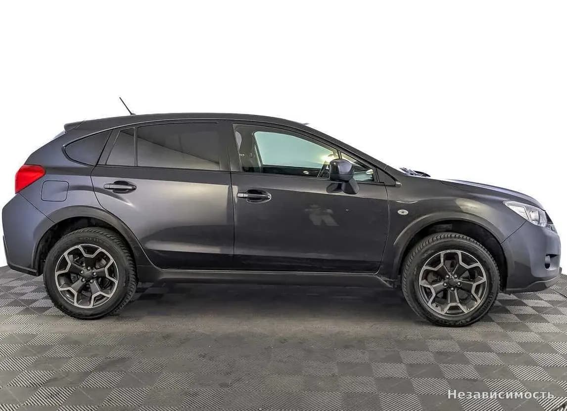 Subaru XV 2012 с пробегом — фото 4