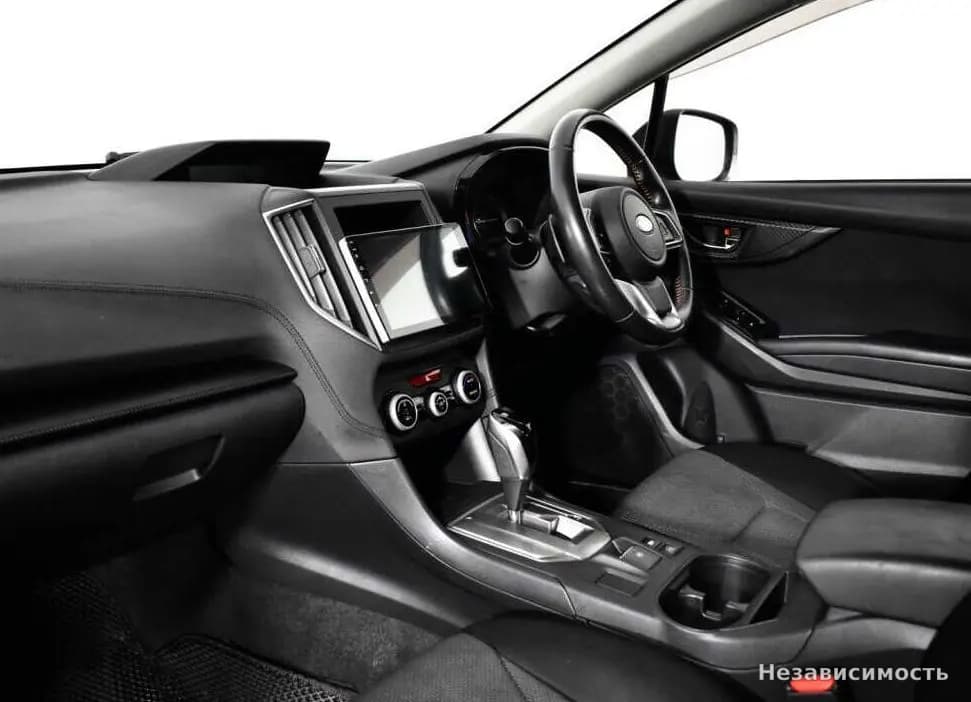 Subaru XV 2018 с пробегом — фото 9