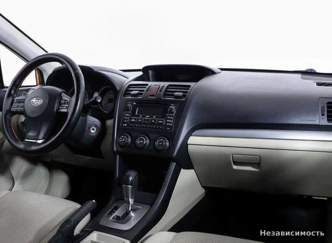 Subaru XV 2012 с пробегом — фото 9