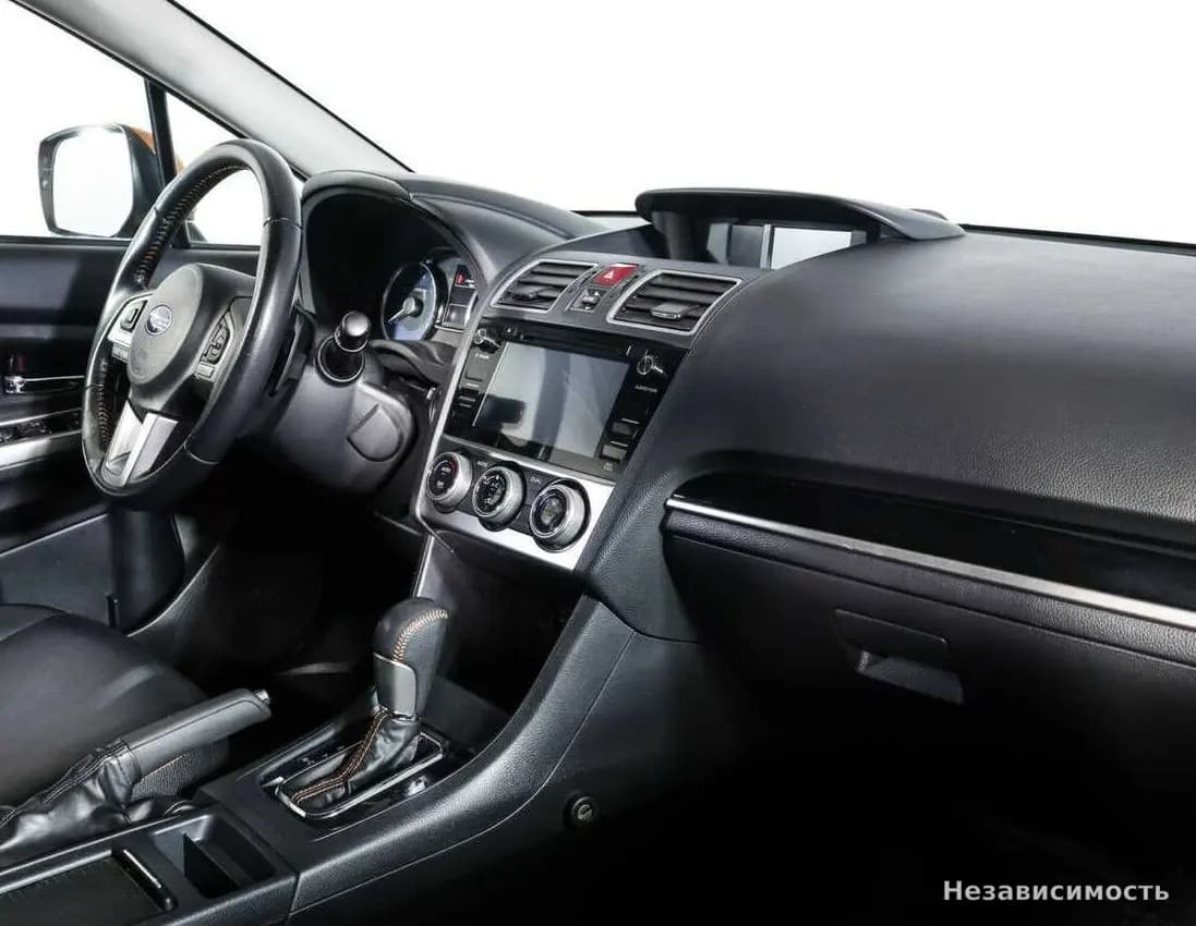 Subaru XV 2015 с пробегом — фото 6