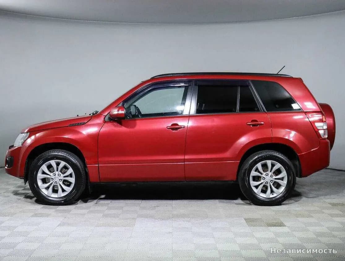 Suzuki Grand Vitara 2012 с пробегом — фото 8
