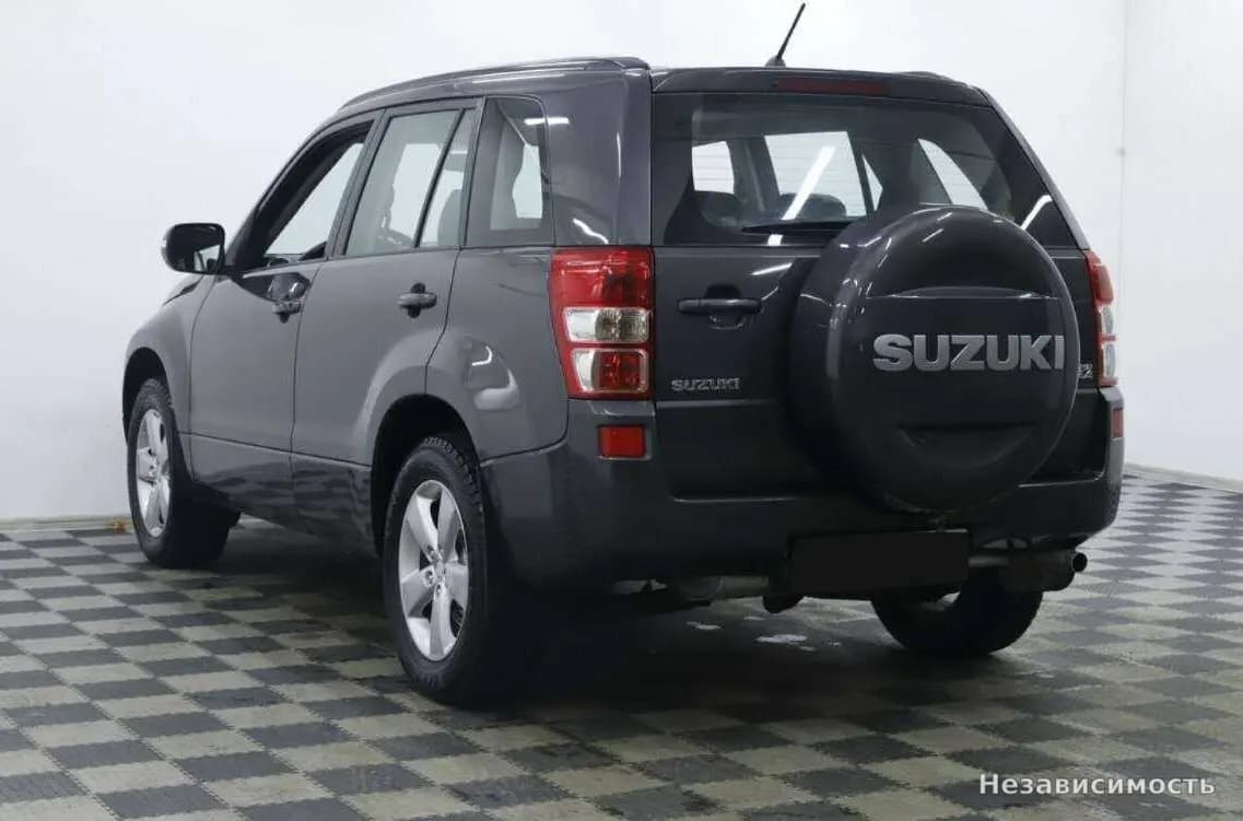 Suzuki Grand Vitara 2012 с пробегом — фото 2