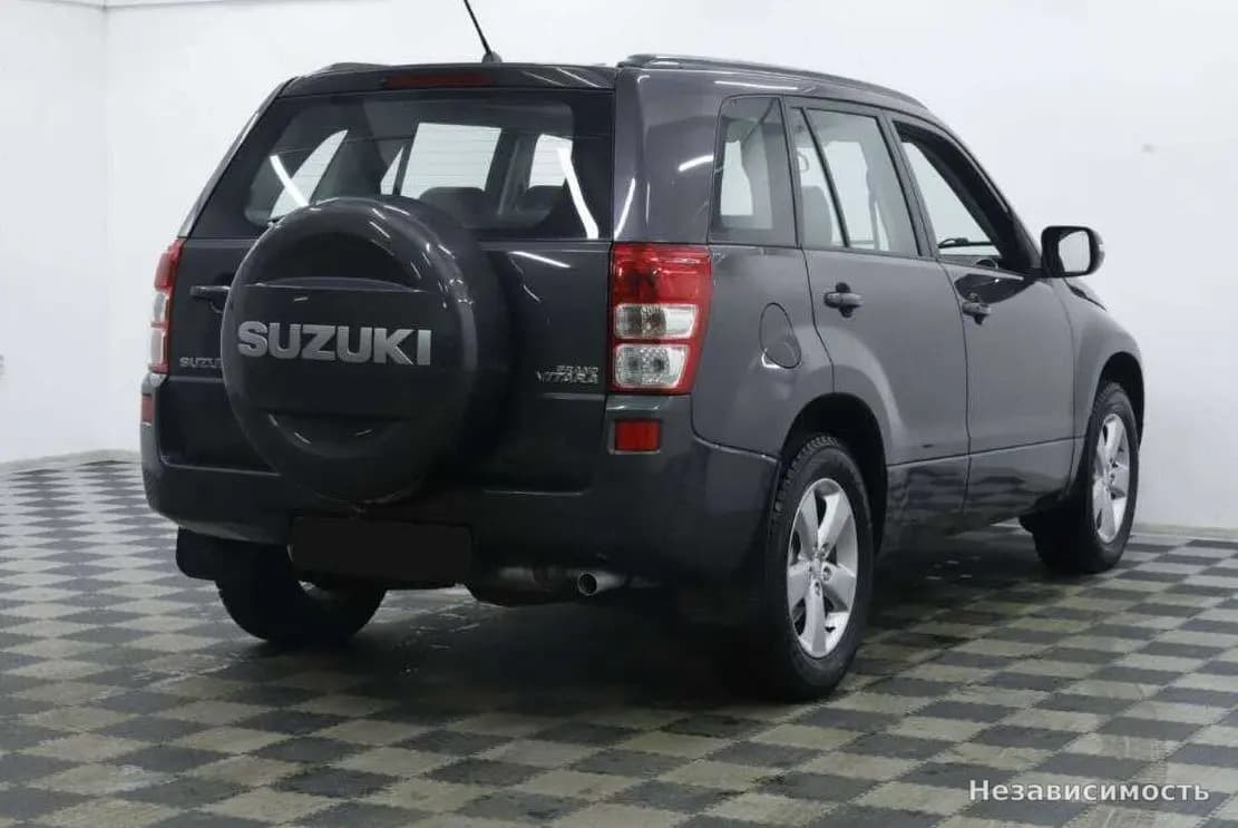 Suzuki Grand Vitara 2012 с пробегом — фото 4