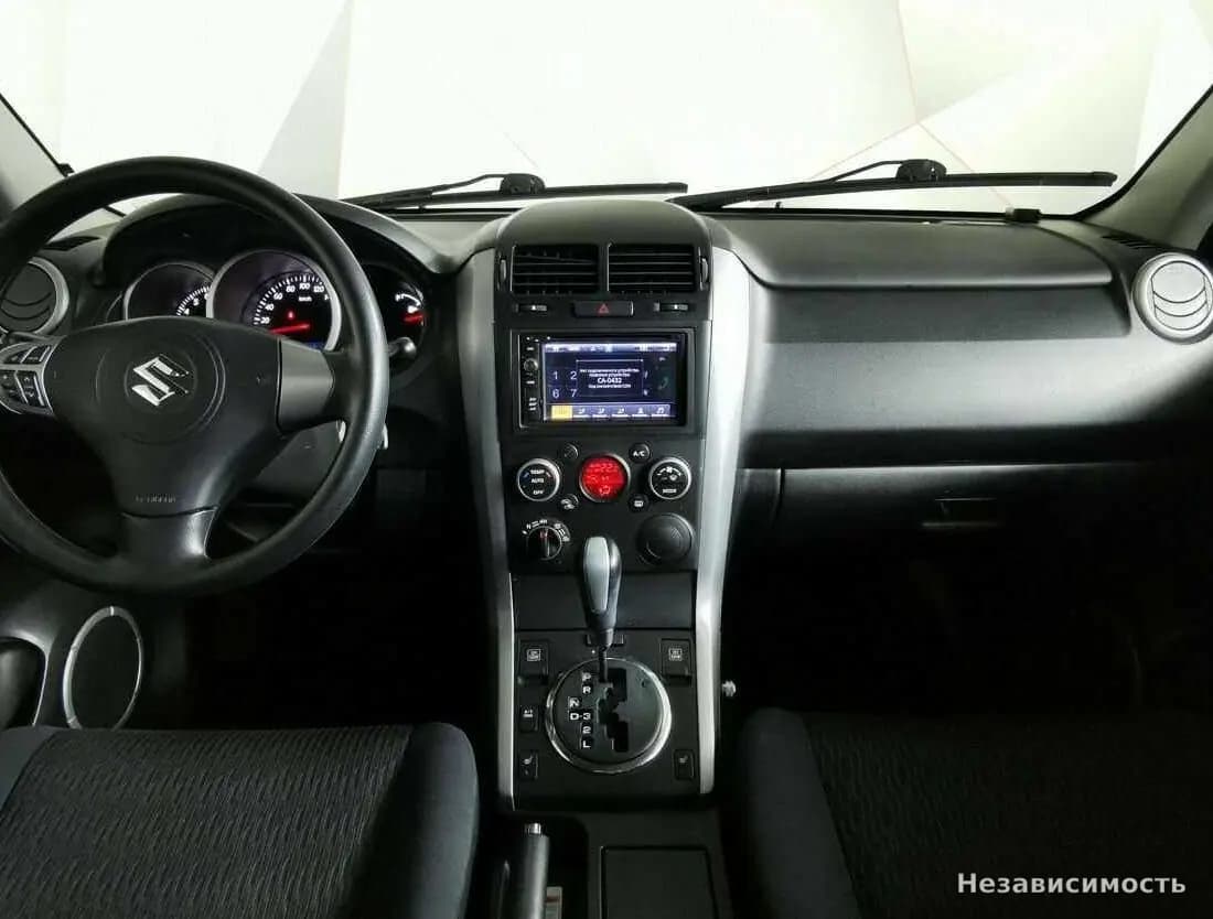 Suzuki Grand Vitara 2013 с пробегом — фото 10