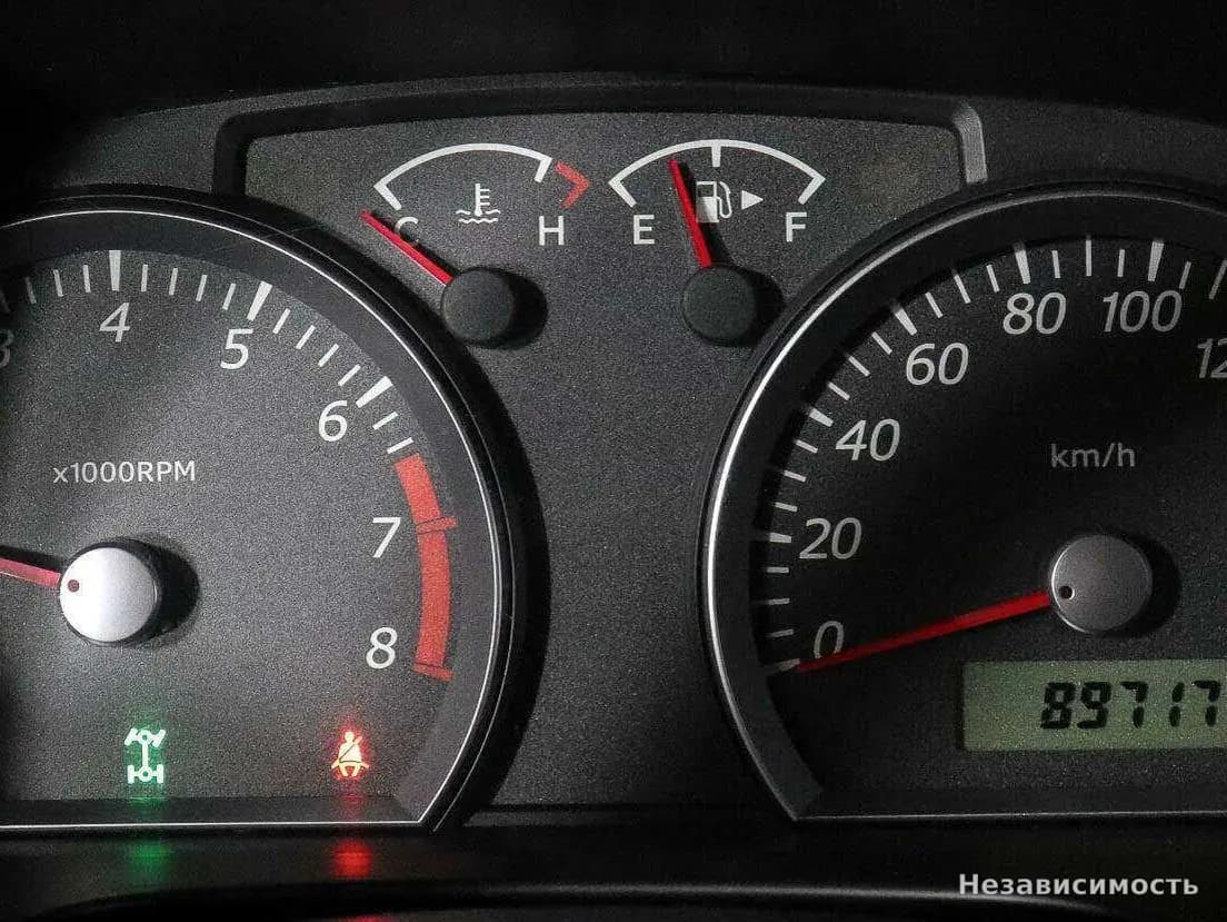 Suzuki Jimny 2013 с пробегом — фото 9