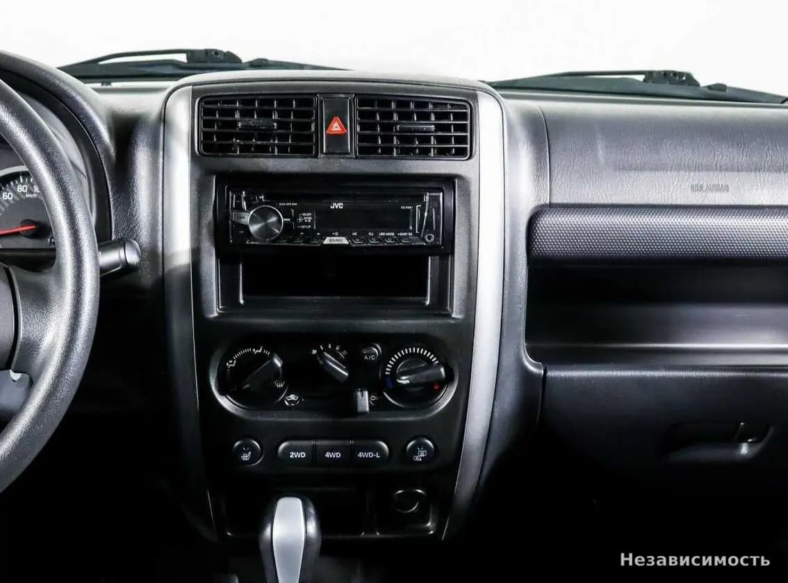 Suzuki Jimny 2016 с пробегом — фото 10