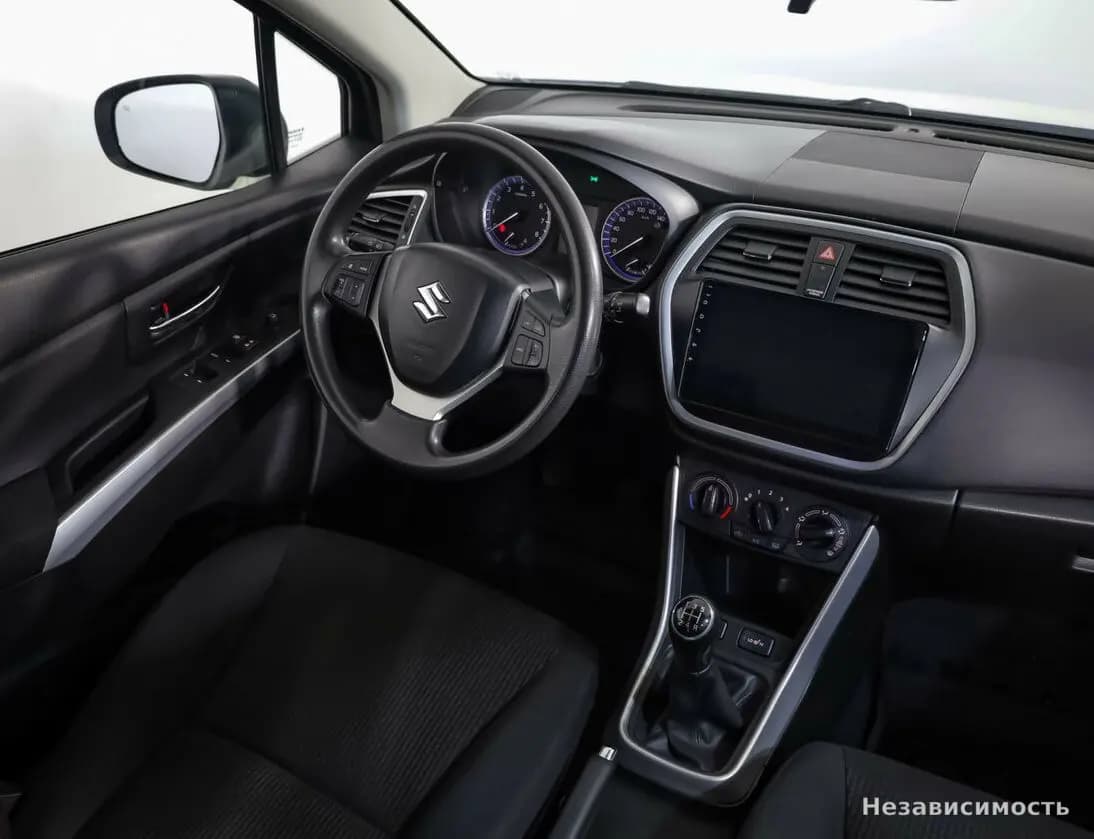 Suzuki SX4 2017 с пробегом — фото 7