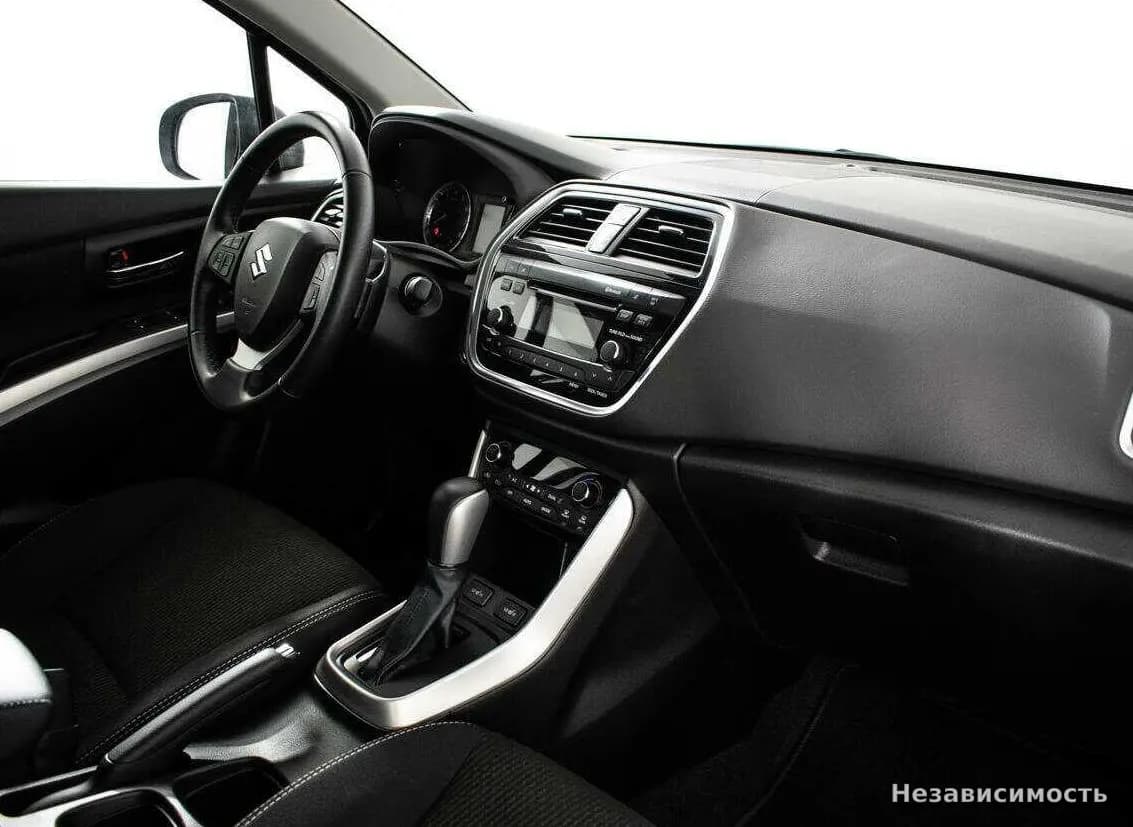 Suzuki SX4 2020 с пробегом — фото 9