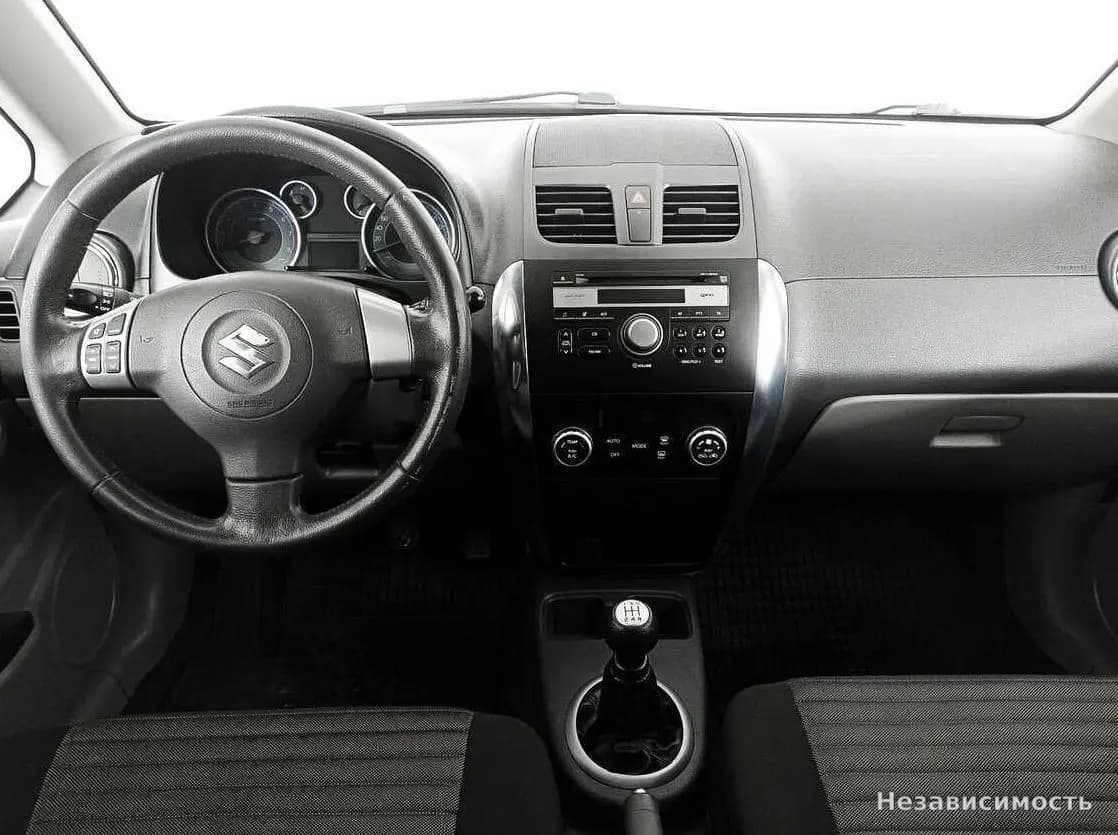Suzuki SX4 2013 с пробегом — фото 10