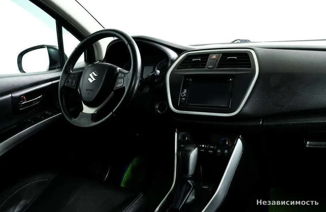 Suzuki SX4 2013 с пробегом — фото 9