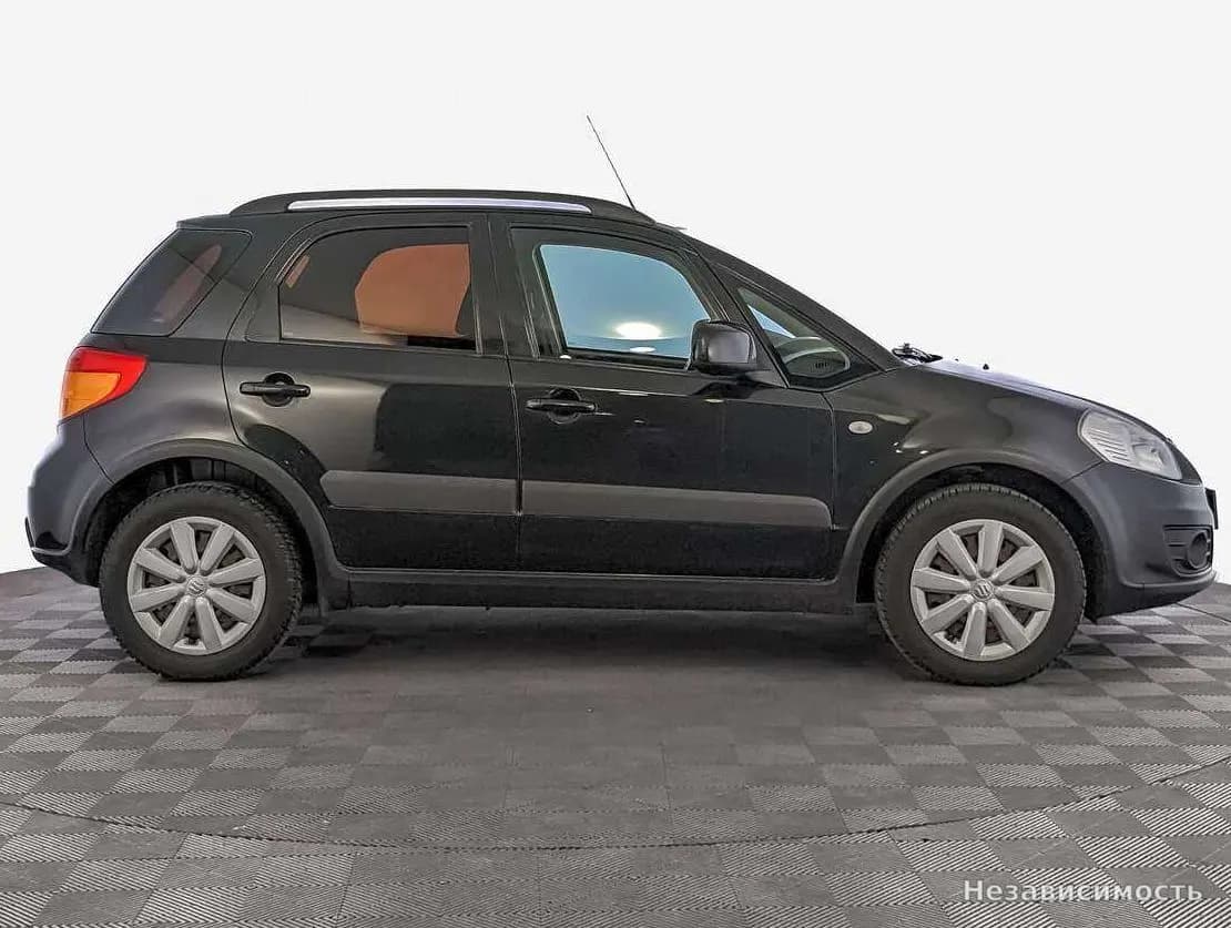 Suzuki SX4 2014 с пробегом — фото 4