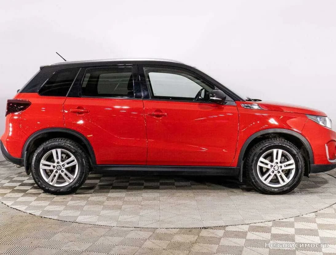 Suzuki Vitara 2021 с пробегом — фото 4