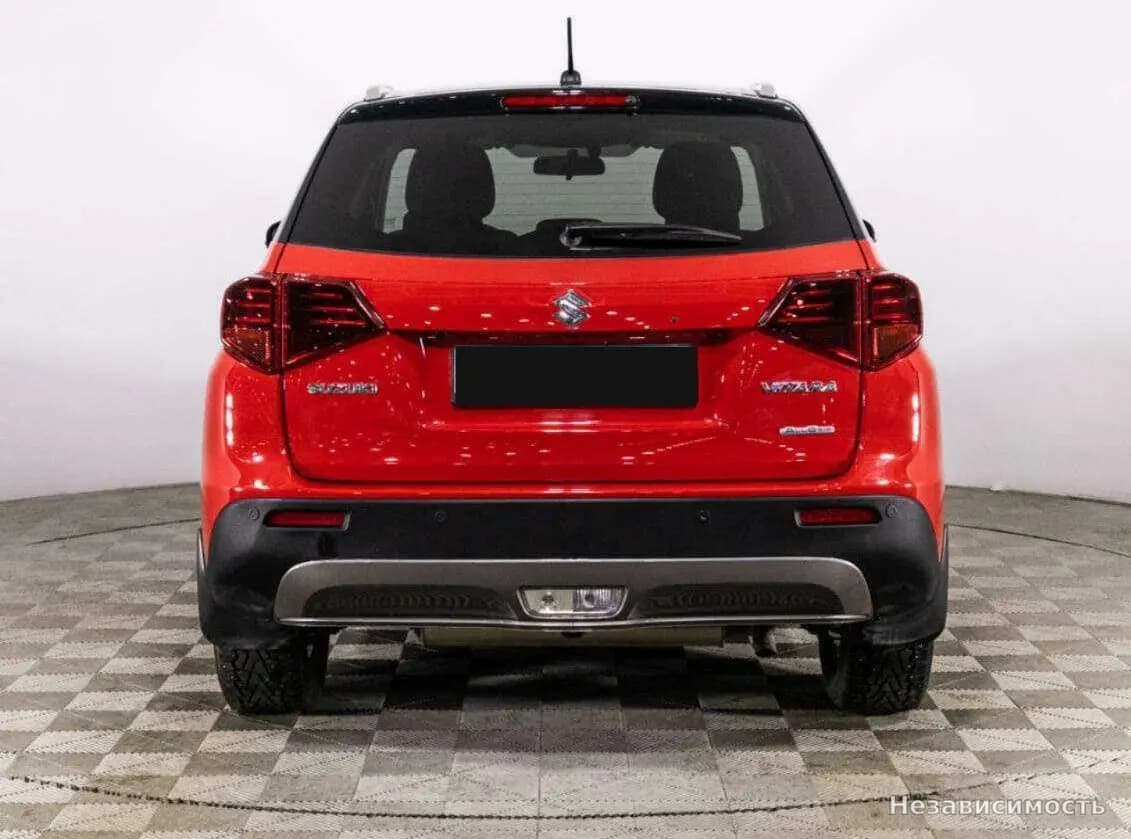 Suzuki Vitara 2021 с пробегом — фото 6