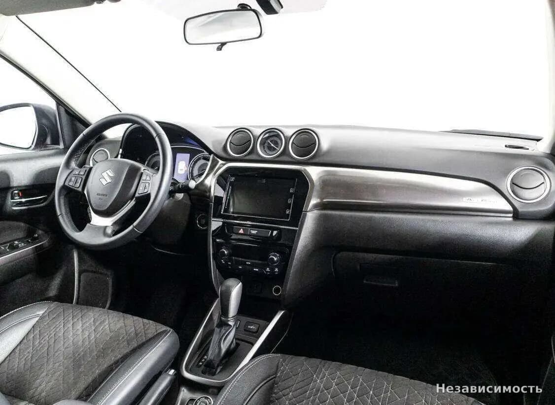 Suzuki Vitara 2021 с пробегом — фото 9