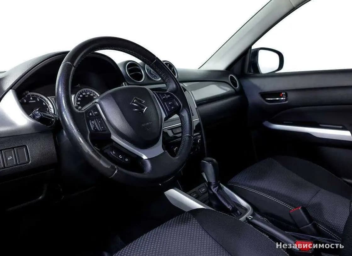 Suzuki Vitara 2016 с пробегом — фото 9