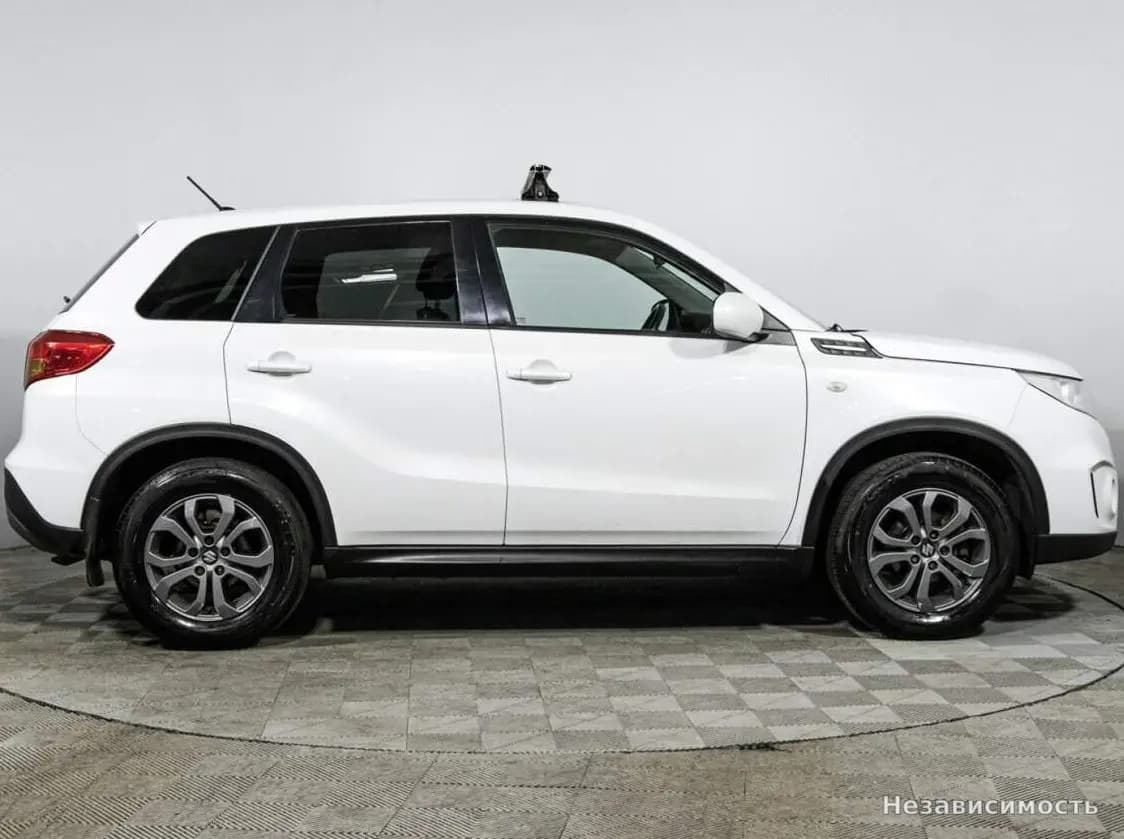Suzuki Vitara 2016 с пробегом — фото 4