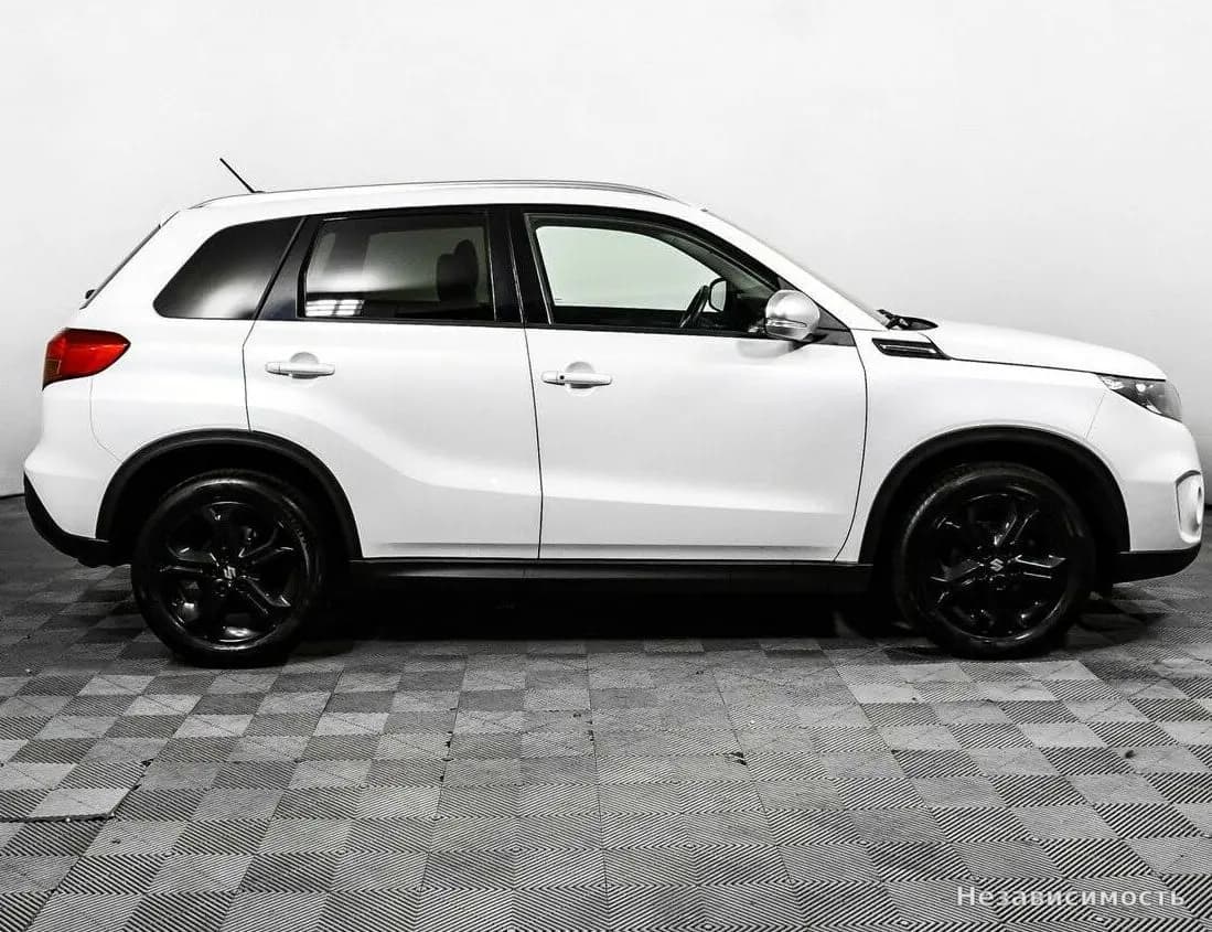Suzuki Vitara 2016 с пробегом — фото 4