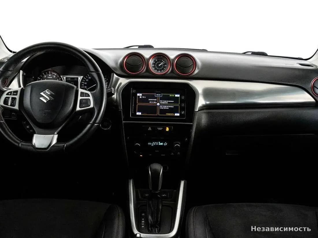 Suzuki Vitara 2016 с пробегом — фото 8