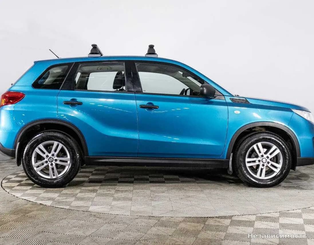 Suzuki Vitara 2017 с пробегом — фото 4