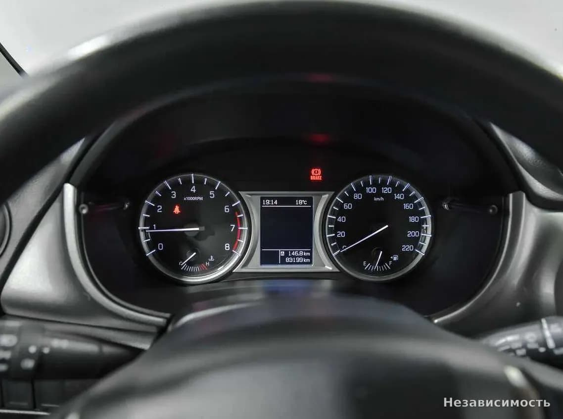 Suzuki Vitara 2018 с пробегом — фото 7