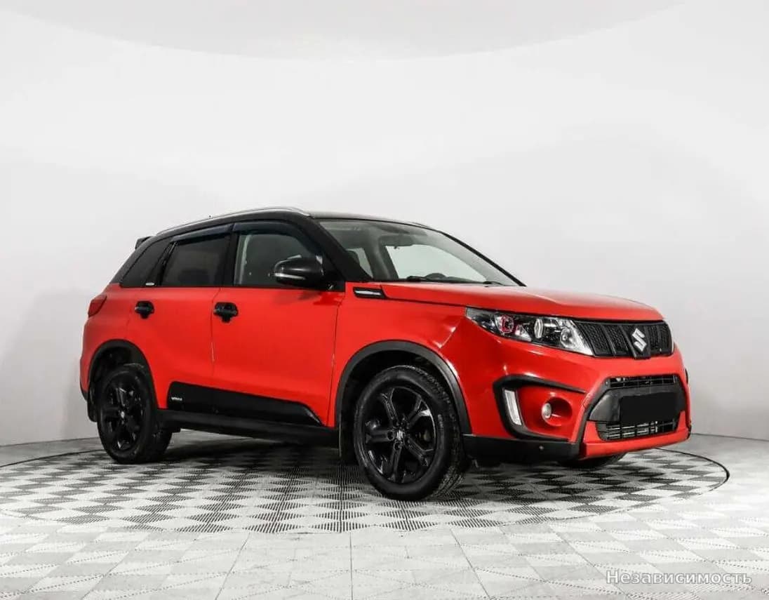 Suzuki Vitara 2017 с пробегом — фото 3
