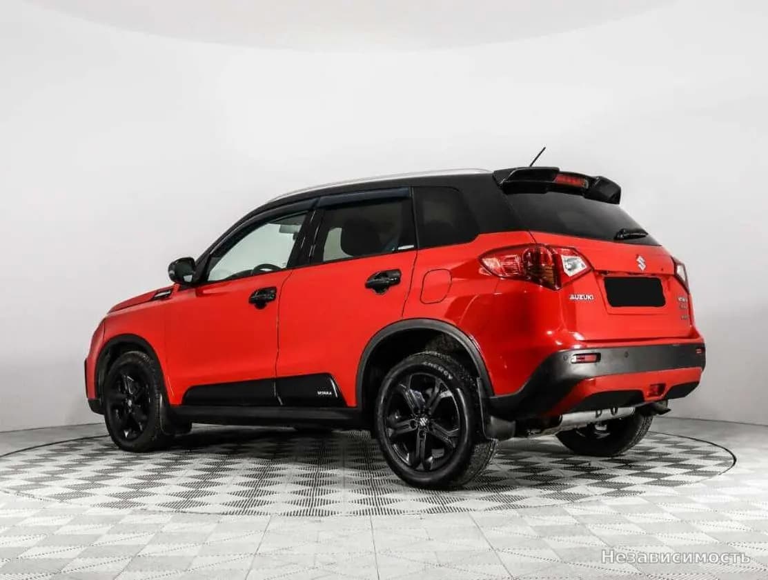 Suzuki Vitara 2017 с пробегом — фото 7