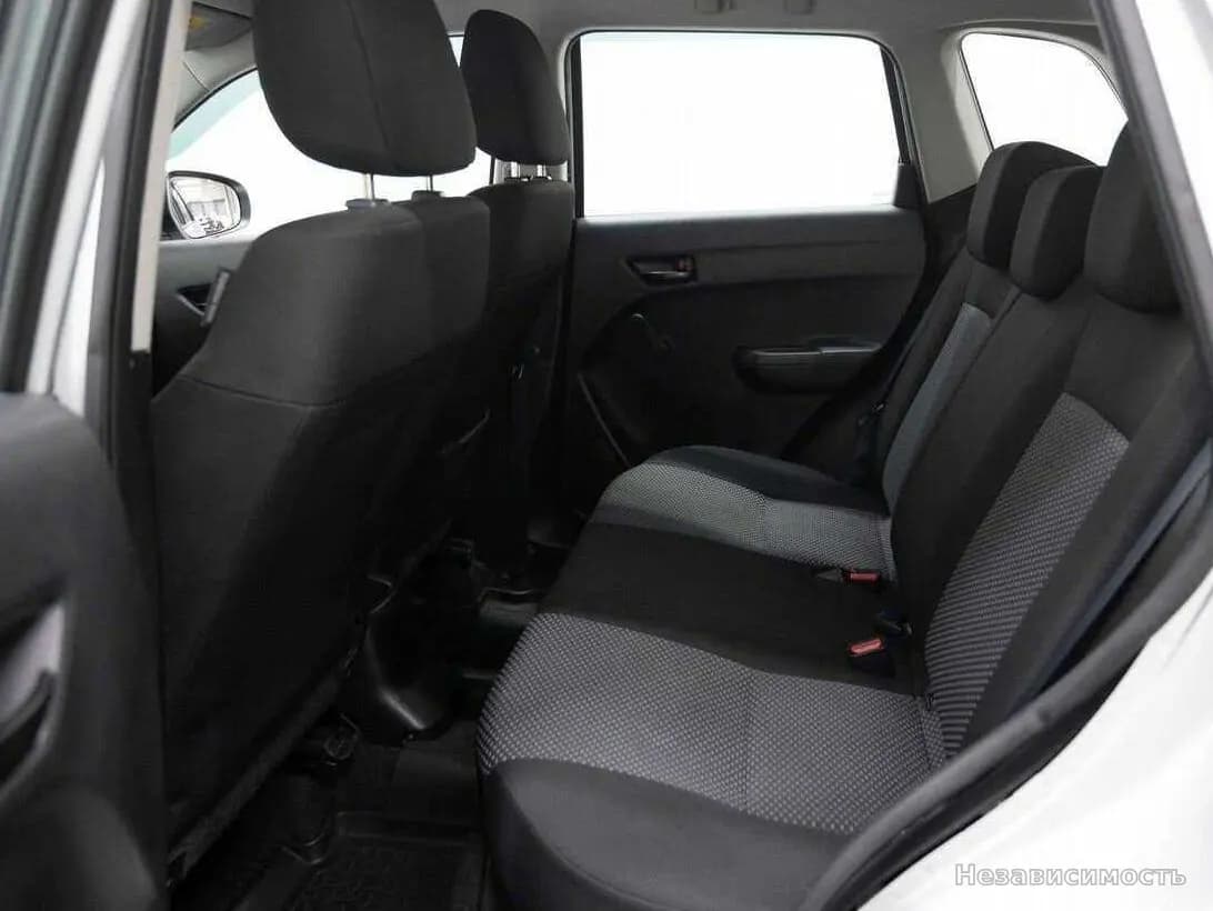 Suzuki Vitara 2015 с пробегом — фото 7