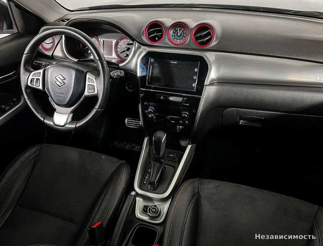 Suzuki Vitara 2017 с пробегом — фото 8