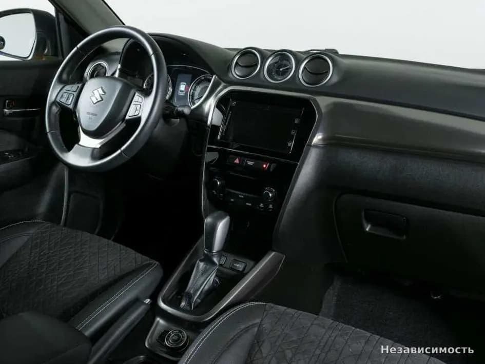 Suzuki Vitara 2019 с пробегом — фото 8