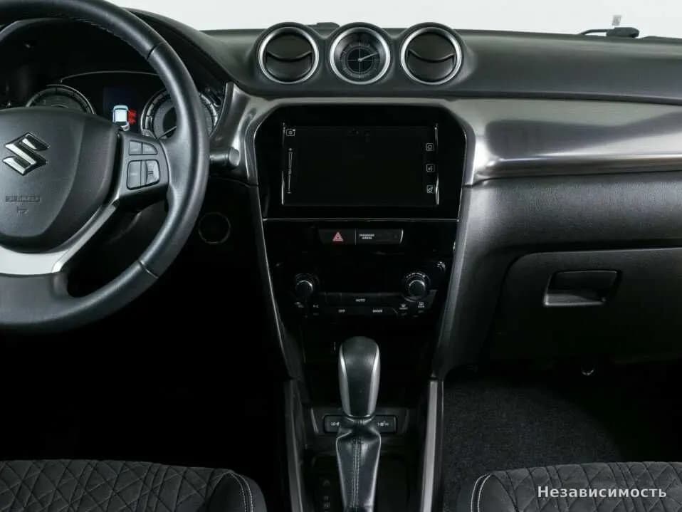Suzuki Vitara 2019 с пробегом — фото 9