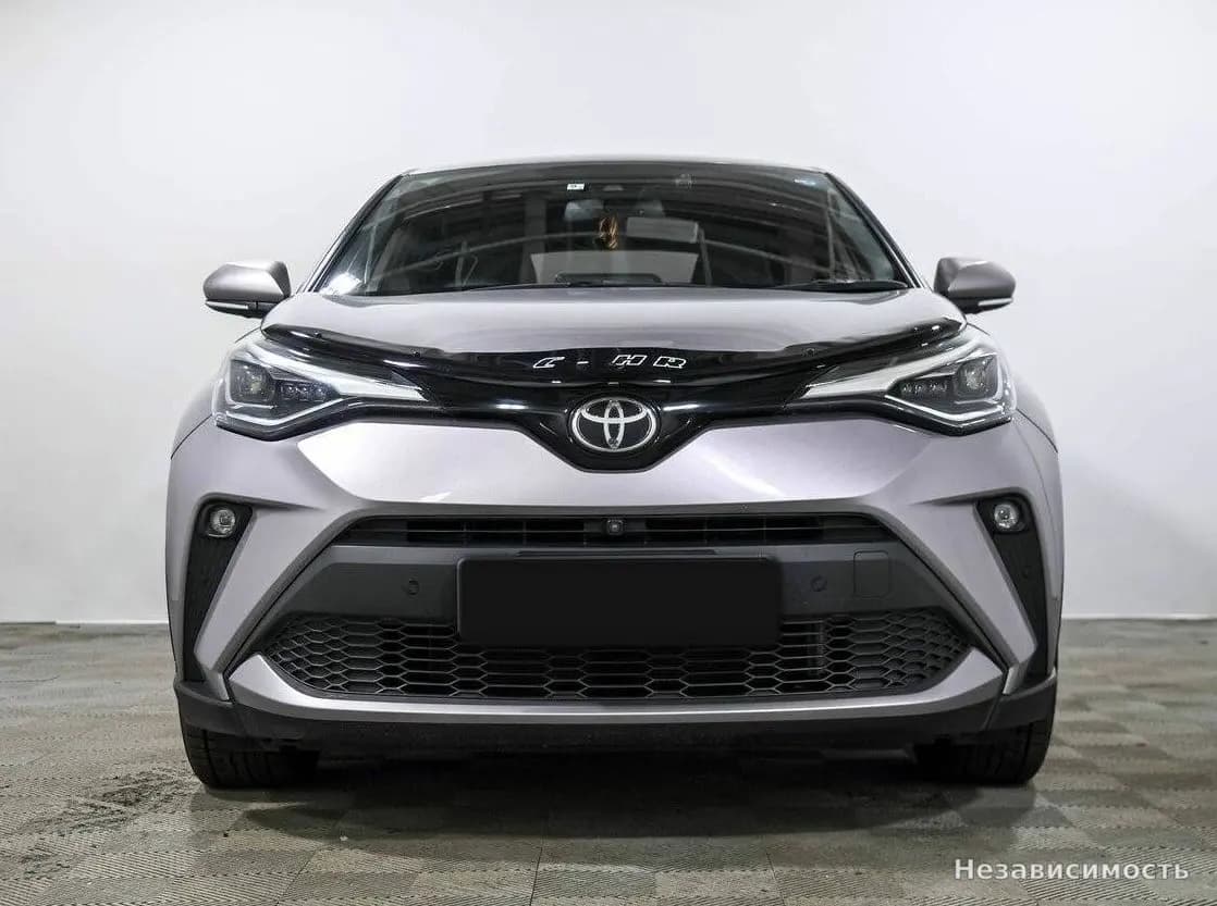 Toyota C-HR 2020 с пробегом — фото 2