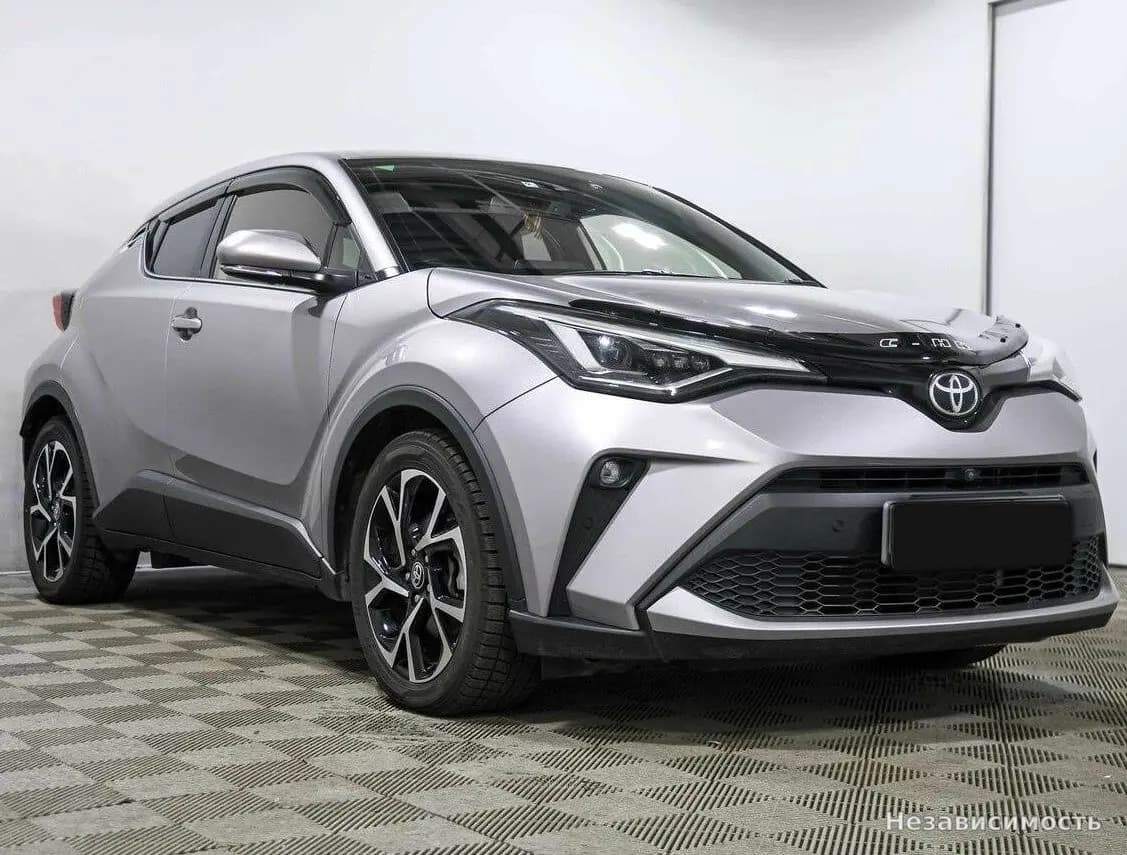 Toyota C-HR 2020 с пробегом — фото 3